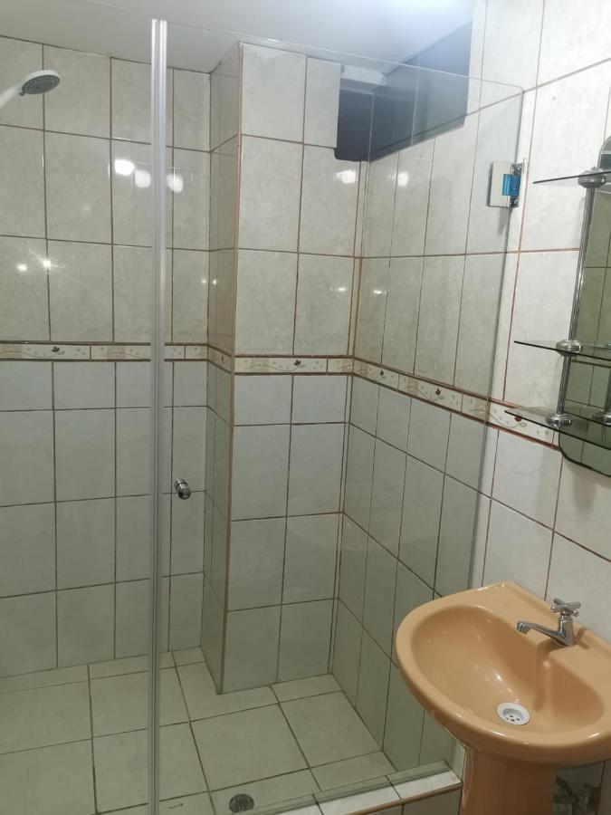 Hostal Turistico El Cajamarquez Lima Luaran gambar