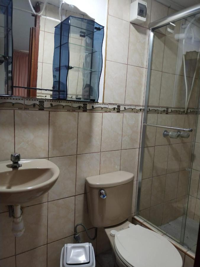 Hostal Turistico El Cajamarquez Lima Luaran gambar