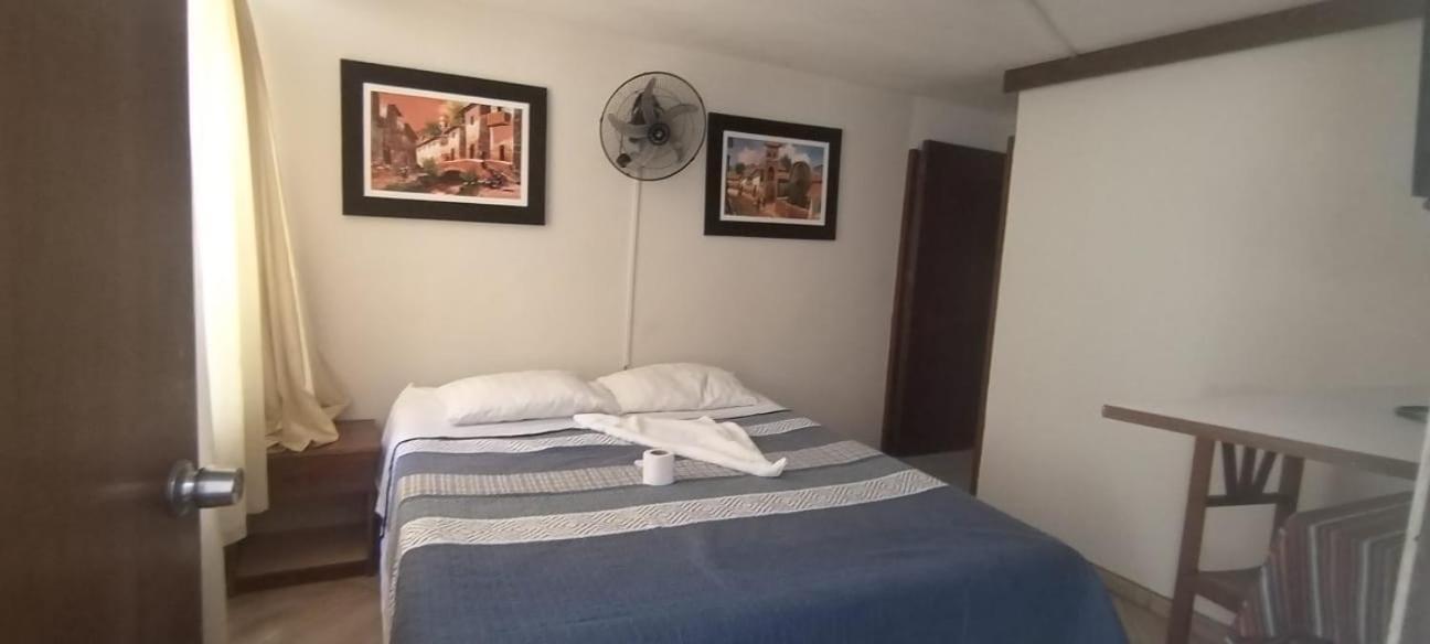 Hostal Turistico El Cajamarquez Lima Luaran gambar